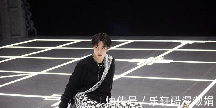 合作方|肖战确定出席“奇妙日与夜”！拟邀嘉宾好似有意安排，引回忆杀