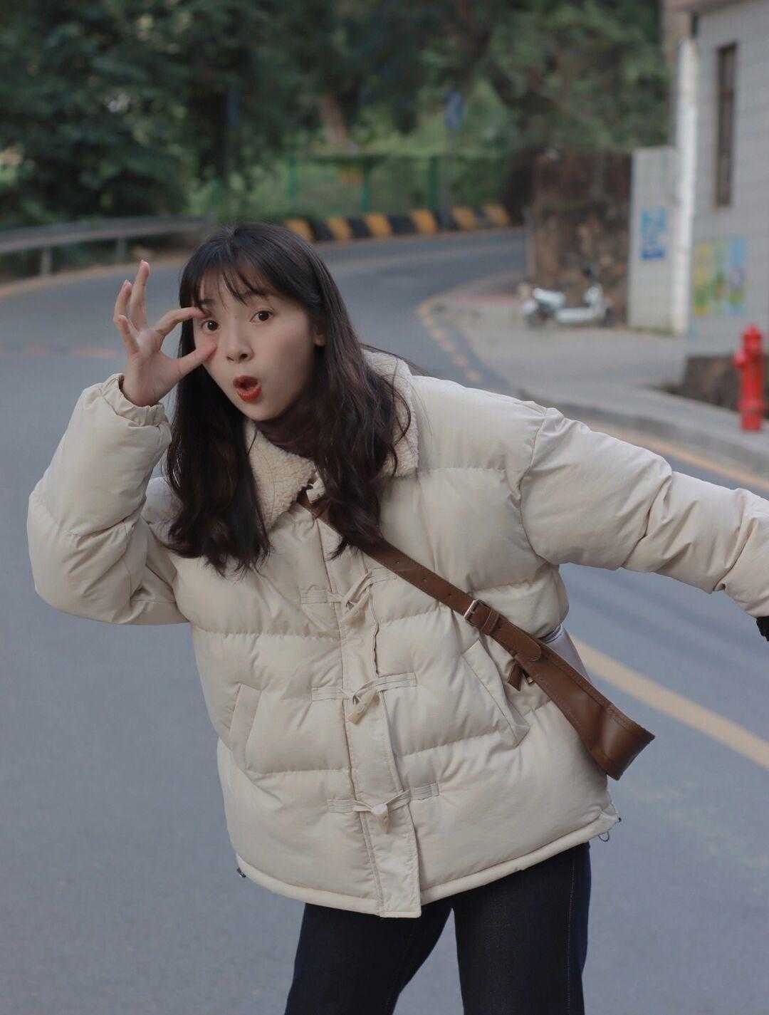 短款 冬季不想再长衣加身,就将短款厚外套搬出来吧!文艺又气质