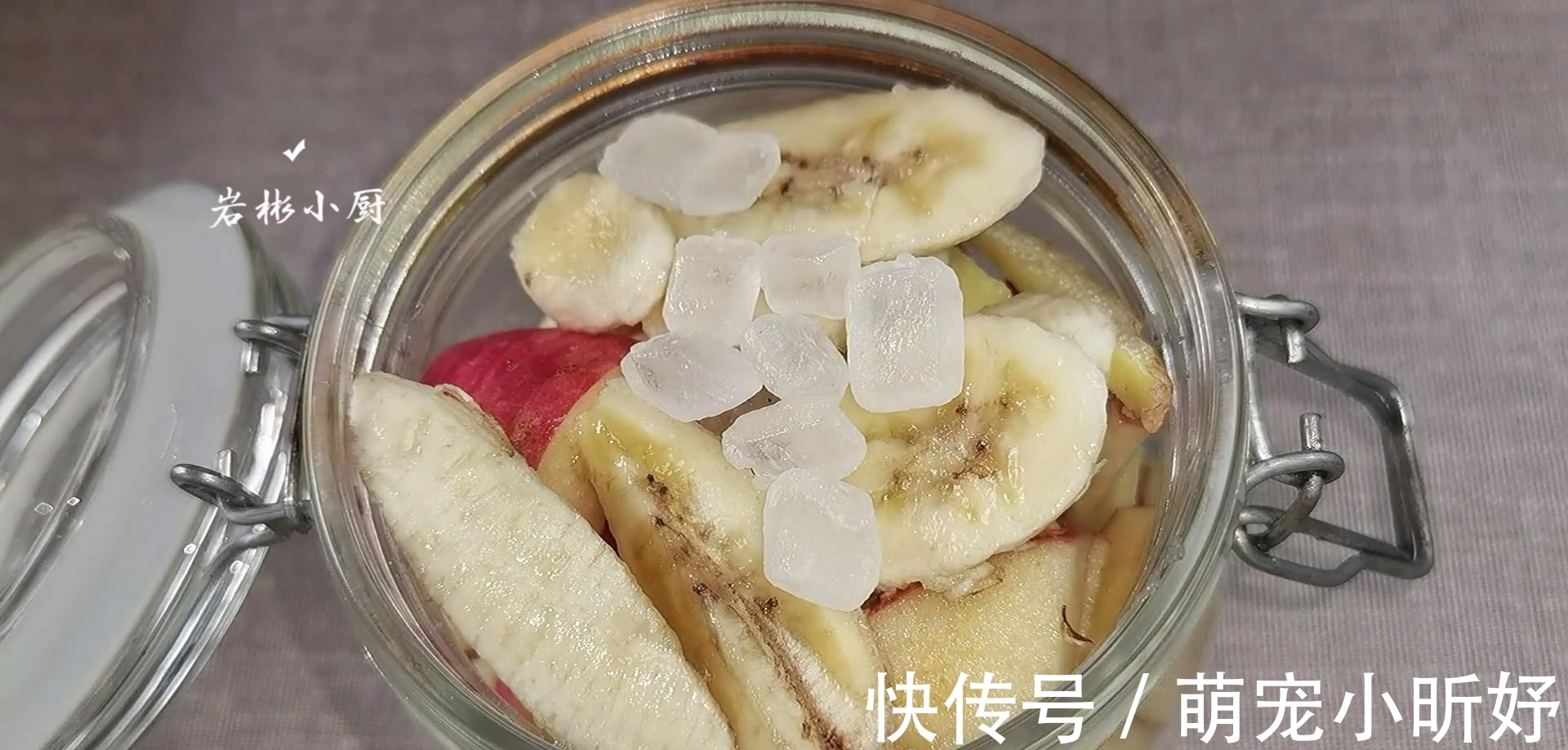 朋友介绍的减肚子的方法真神奇，一个月大肚腩不见了，效果太好了