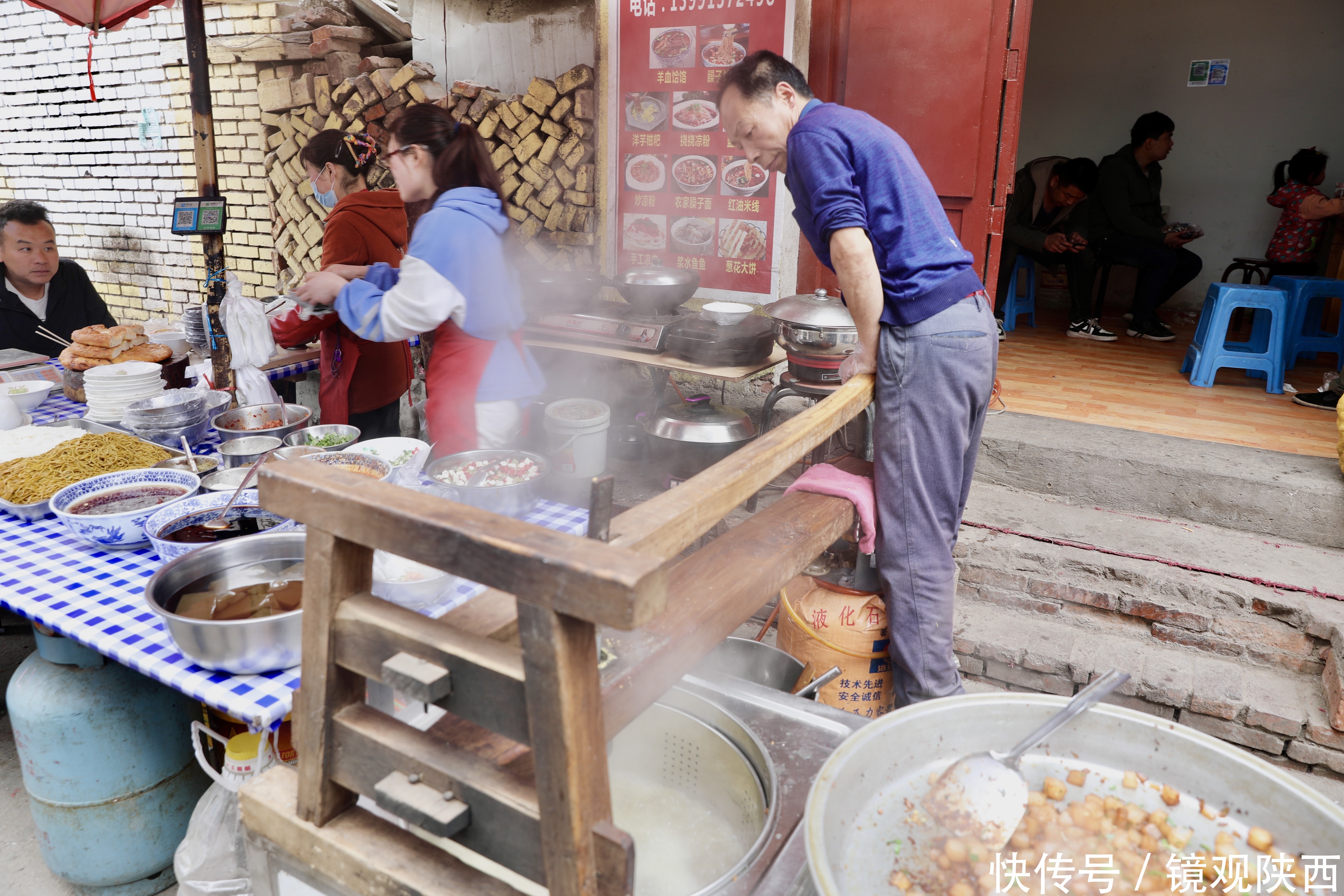 赶集、赏花、咥美食，春天到蓝田焦岱，体验最真实的乡村旅游