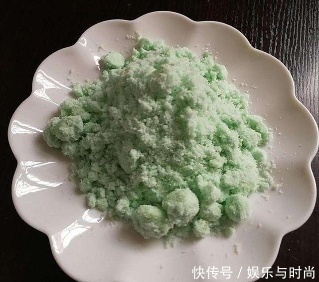 厨房一种调味料,养花3个用法,分分钟拯救黄叶,比硫酸亚铁都强!