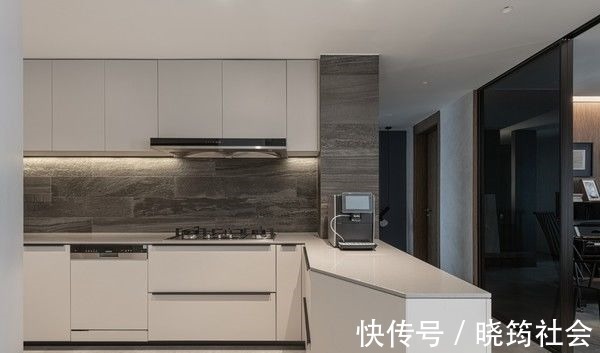 公卫|单身男青年的180㎡之家,全屋简约风,一个人独居,也住出高级感