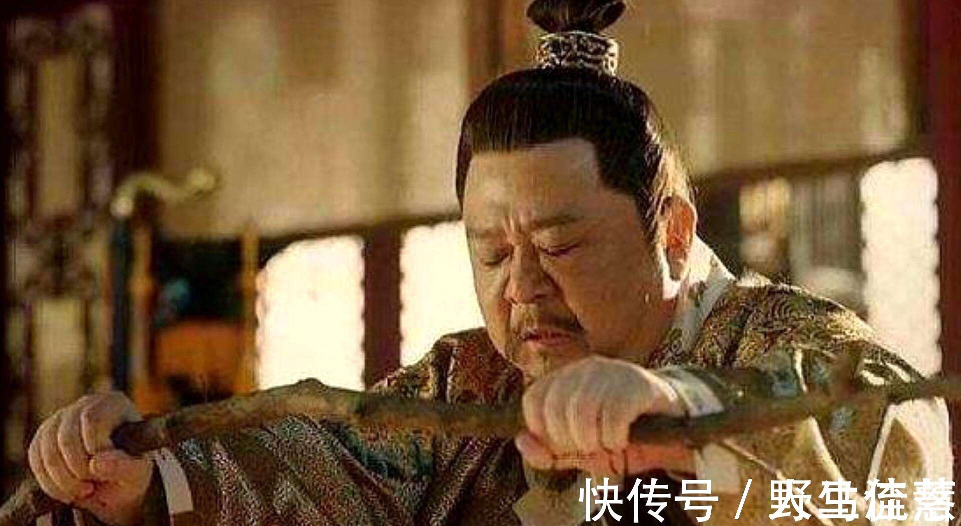 朱瞻基$朱高煦和朱瞻基的巅峰对决,暗藏在史书中毫不起眼的只言片语里