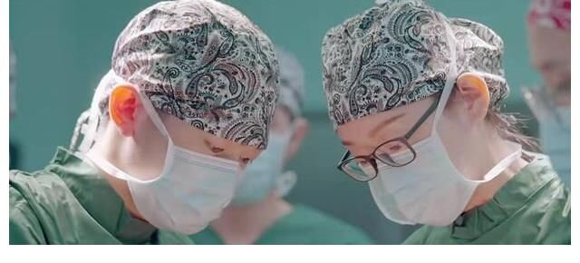 他，24岁，一个本科医学生，连博士也拼不过他