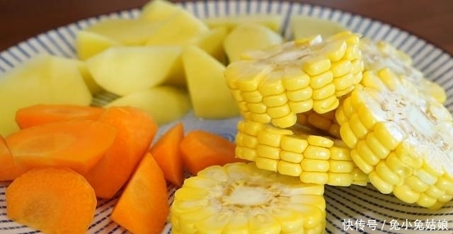 开胃|鸡翅煲:做法简单易学,鲜嫩入味,开胃下饭,比可乐鸡翅还要好吃