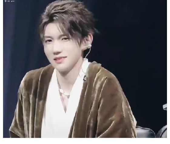 王源|王源的520太幸福，不僅綜藝作品入圍白玉蘭，還得粉絲傾情表白