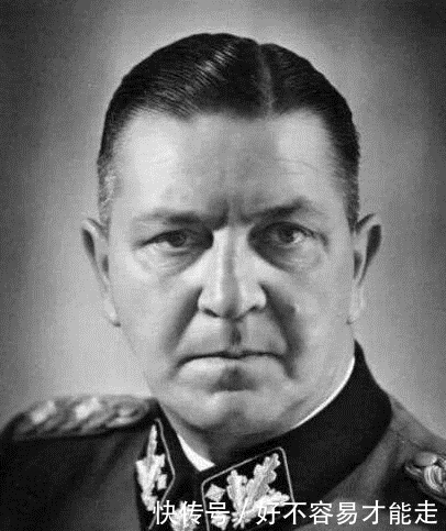 斯坦纳|在《帝国的毁灭》里，希特勒为什么对“斯坦纳”寄予厚望？