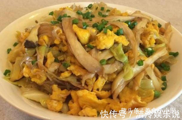杏鲍菇丝|鸡蛋不要再炒柿子了,用“它”搭配更香更鲜美,鲜嫩多汁又营养
