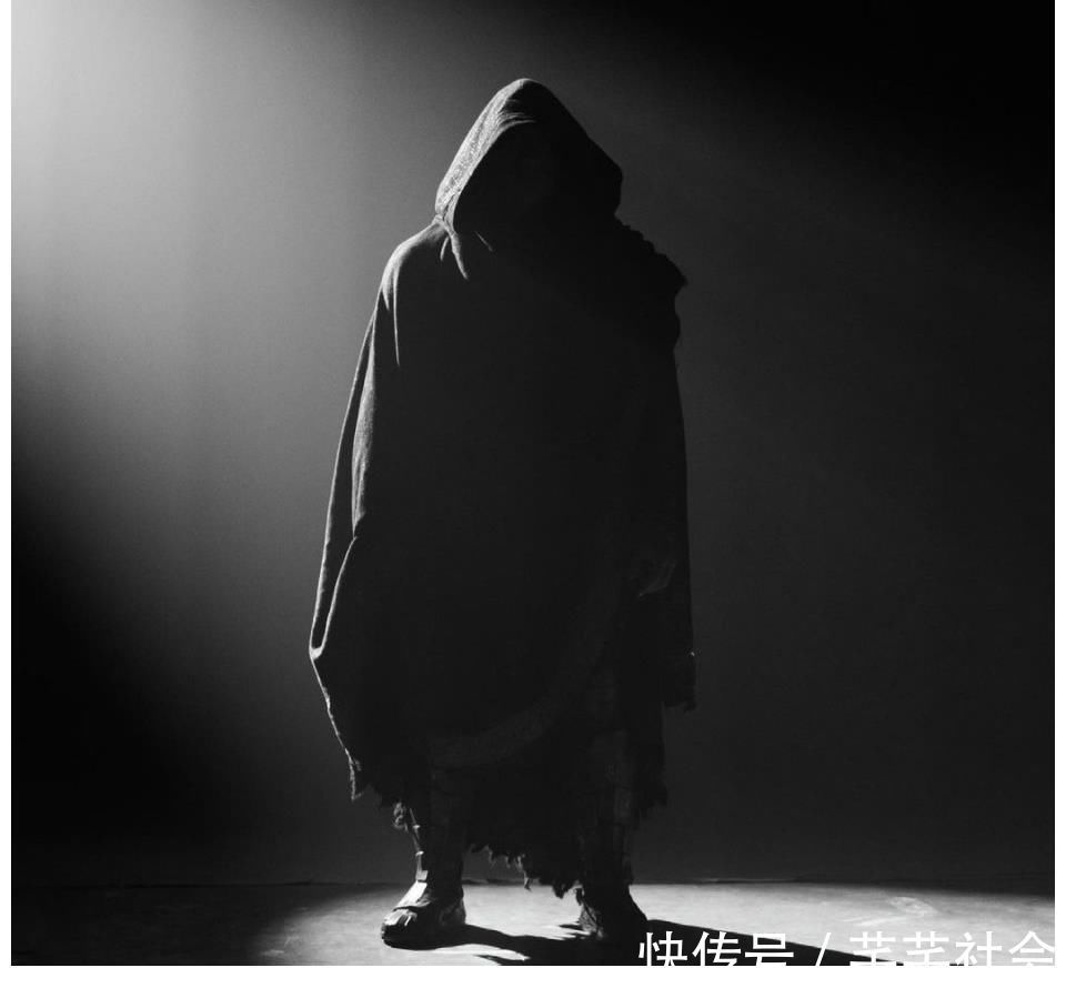 强森|巨石强森第一部DC漫画电影,黑阿亚即将上演,优质偶像再次上线!