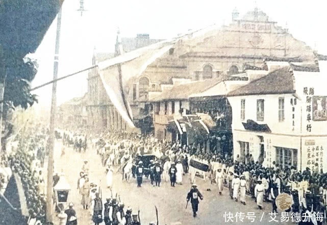 皇室|老照片：清末皇室成员出访国外的景象，买枪炮购军舰受热情接待