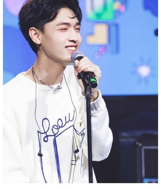 又一戀綜來(lái)襲,虞書(shū)欣趙露思甜妹合并,首位男嘉賓是相聲界的他