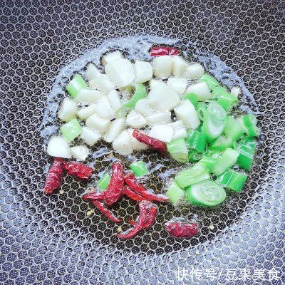 娃娃菜|暖胃又养生，一次吃三大碗都不过瘾的粉丝娃娃菜