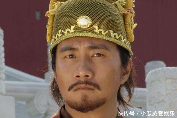 告老还乡|朱元璋宴请功臣后，刘伯温马告老还乡，只因杯底刻了四个字