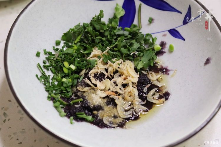 做紫菜蛋花汤,很多人第一步就搞错,清汤寡水,难怪不好喝