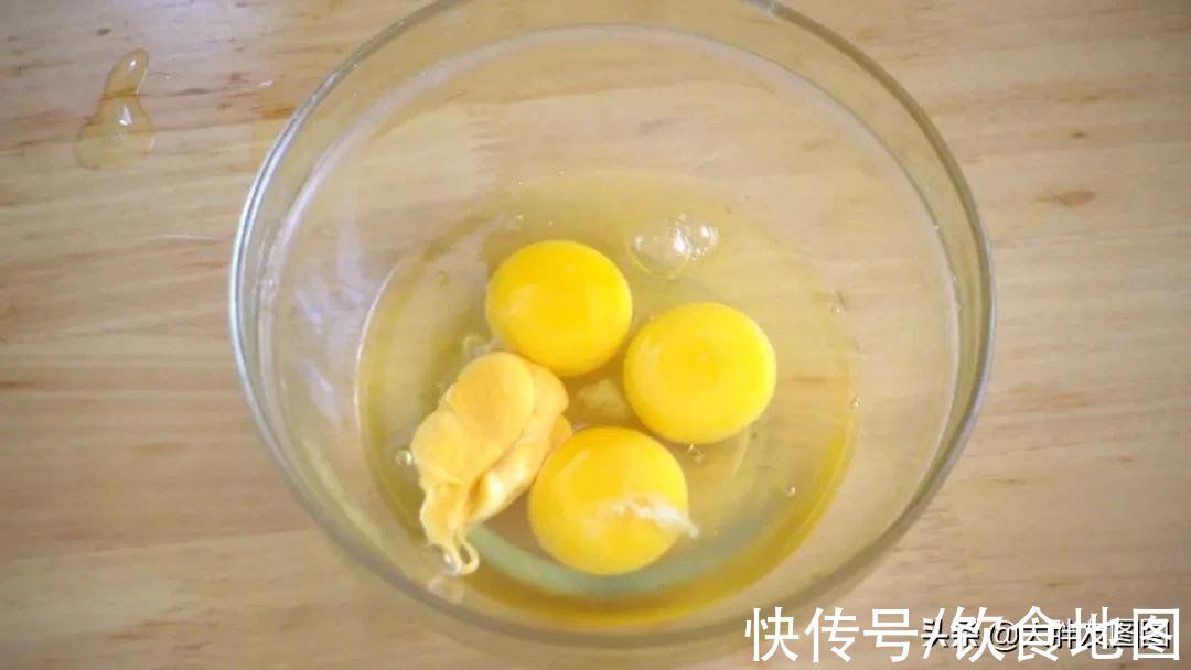 有酸奶吗？快试试做芝士蛋糕，浓香入魂，低卡高蛋白