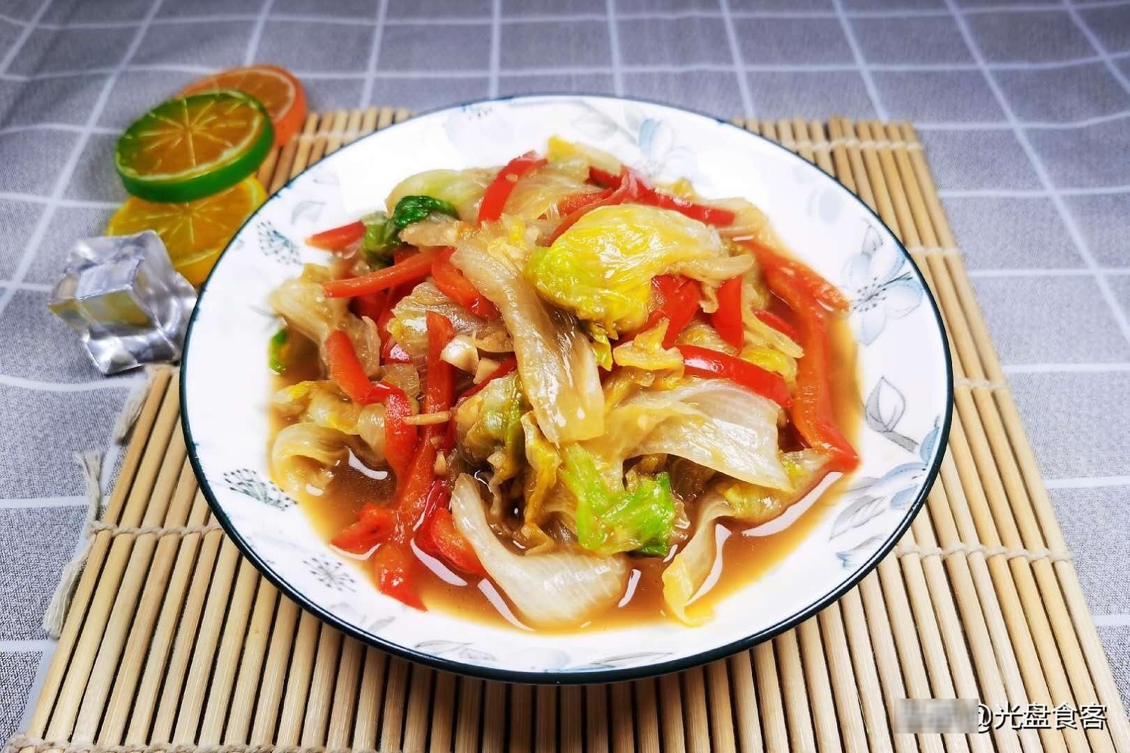 10月,遇到此菜从不还价,比包菜软糯,比生菜香甜,炒着吃才香