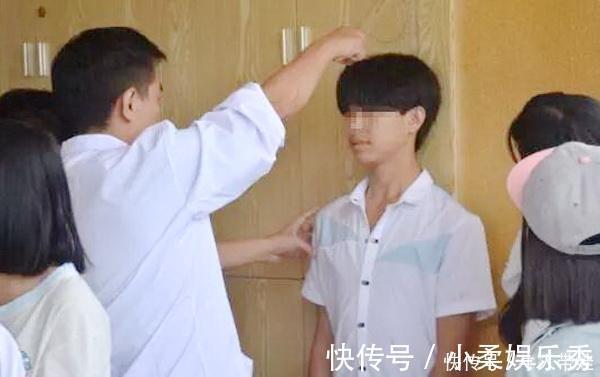 入睡|孩子14岁前,几个睡前坏习惯及时改,以免错过最后一个猛长期