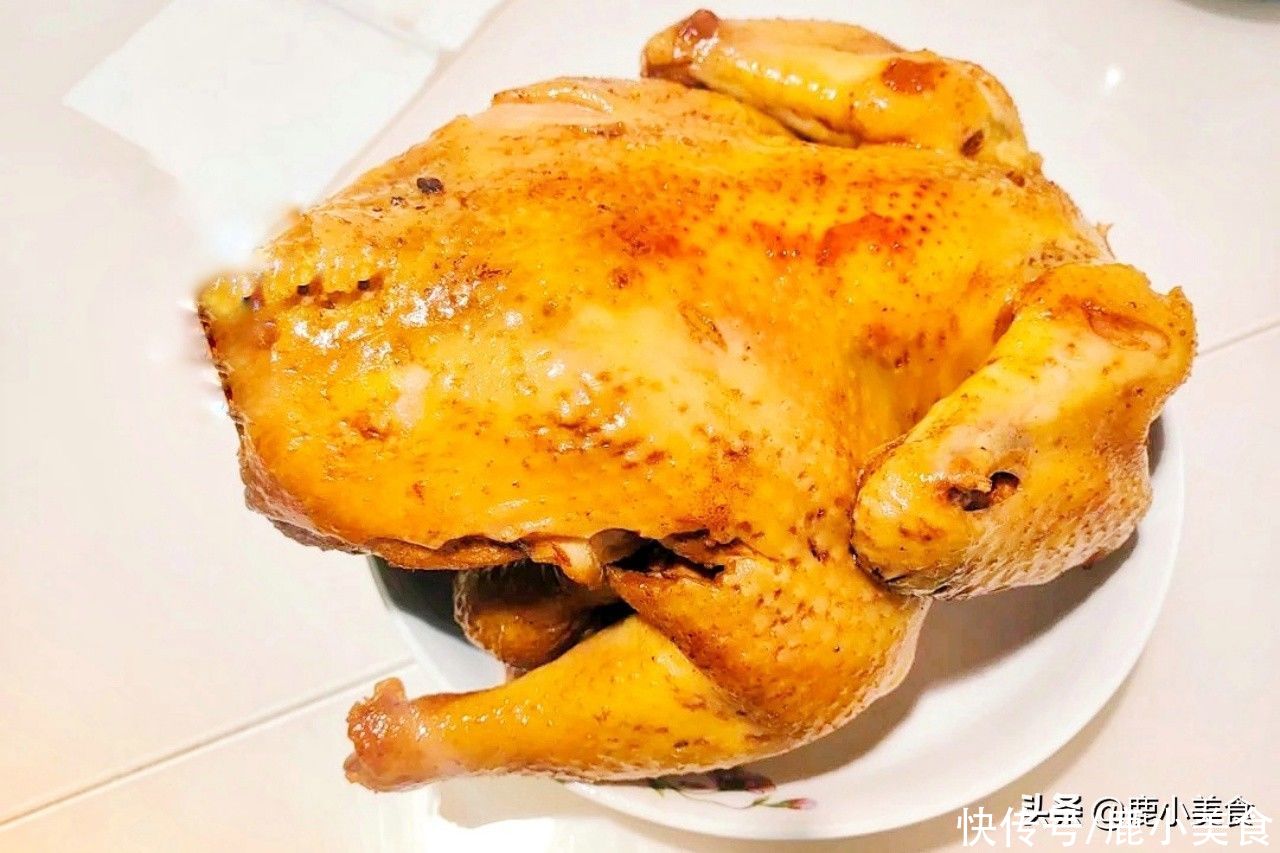 金黄|难怪烧腊店的盐焗鸡金黄好吃，原来秘诀在“2料”，免费分享学习