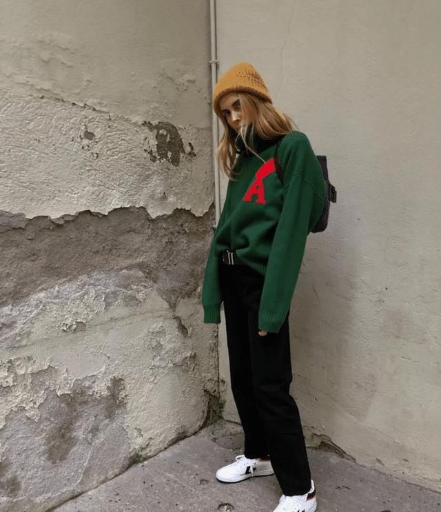 ?女人过了45岁，出门少穿这3种“装嫩色”，显胖俗气还掉价