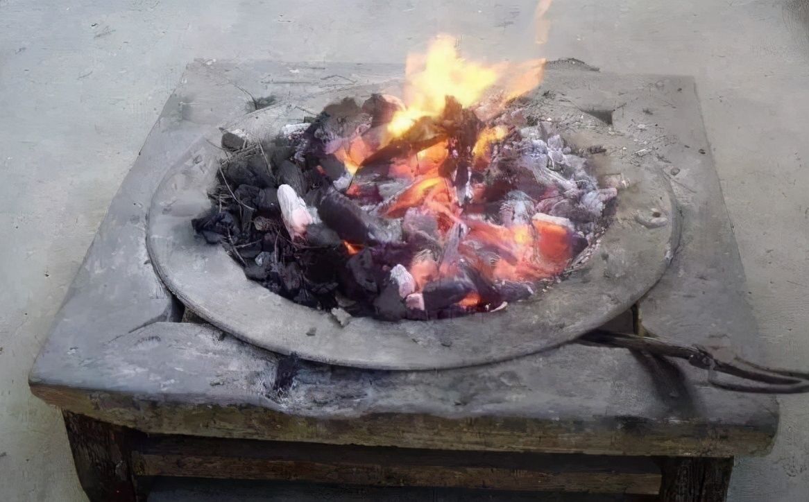 提着火笼|30年前没有空调，我们是这样过冬天的