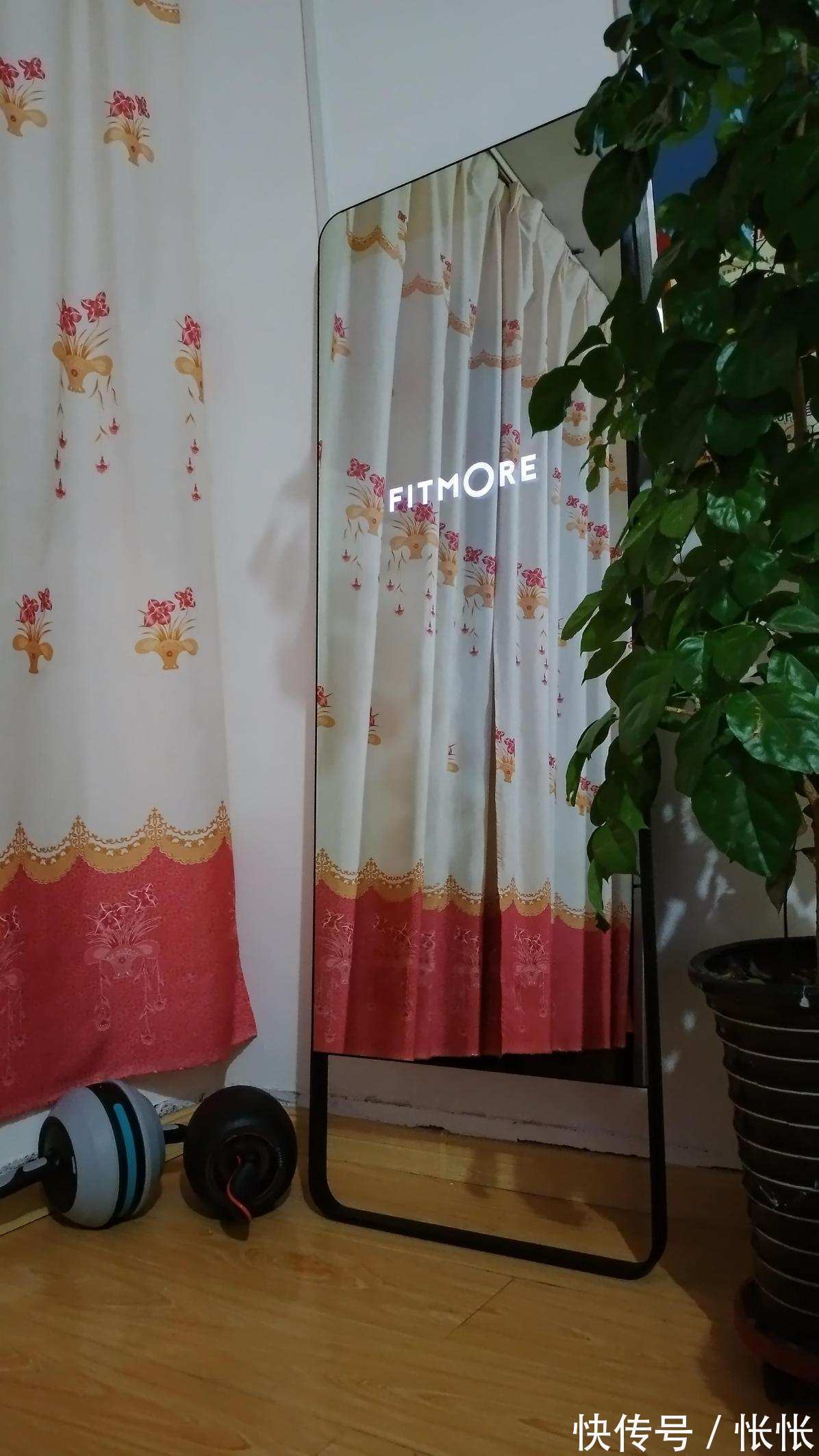课程|FITMORE智能健身镜|健身房搬回家,解锁更多健身新玩法