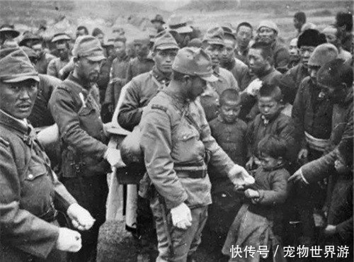 日本|抗日期间,日本兵为什么喜欢塞糖给小孩子吃?