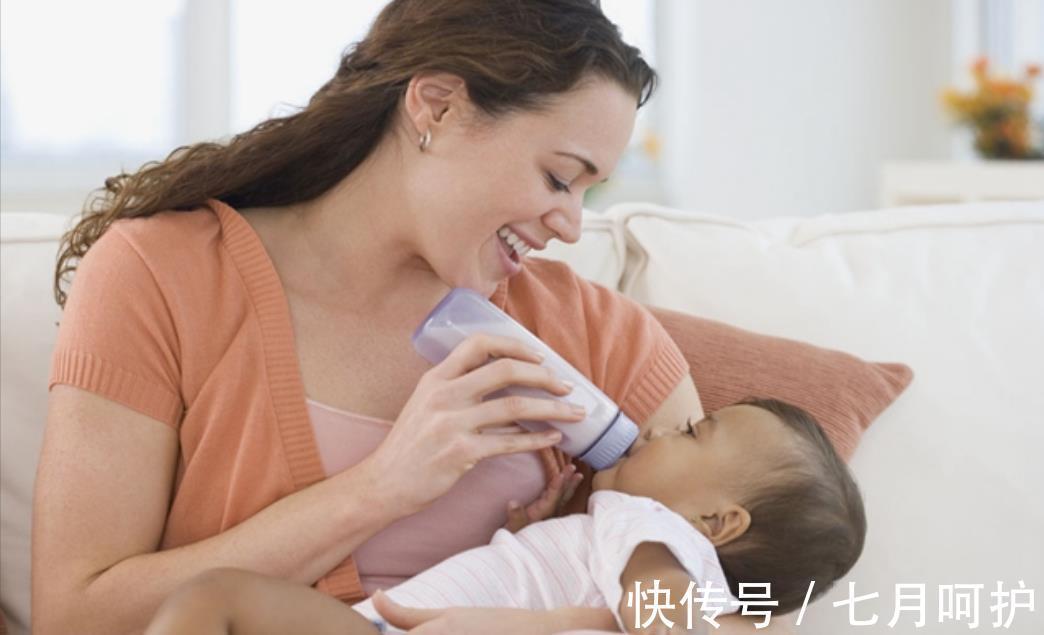 厌奶期|宝宝出现“3个情况”,可能是“厌奶期”到了,宝妈要正确护理