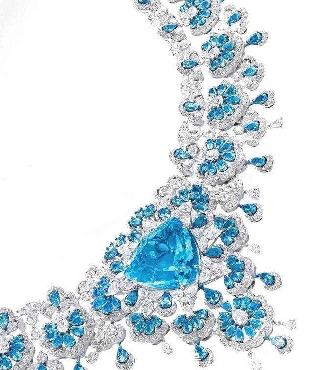 苏富比@Chopard全新推出PreciousLace高级珠宝系列的新季作品!