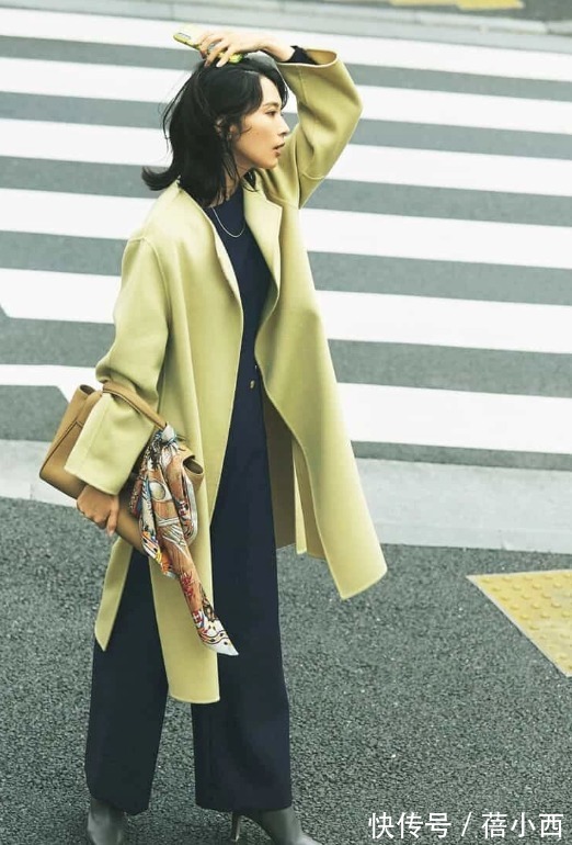 穿搭 经典的“大衣穿搭”,看日本博主搭配技巧就够了,穿起来又暖又美