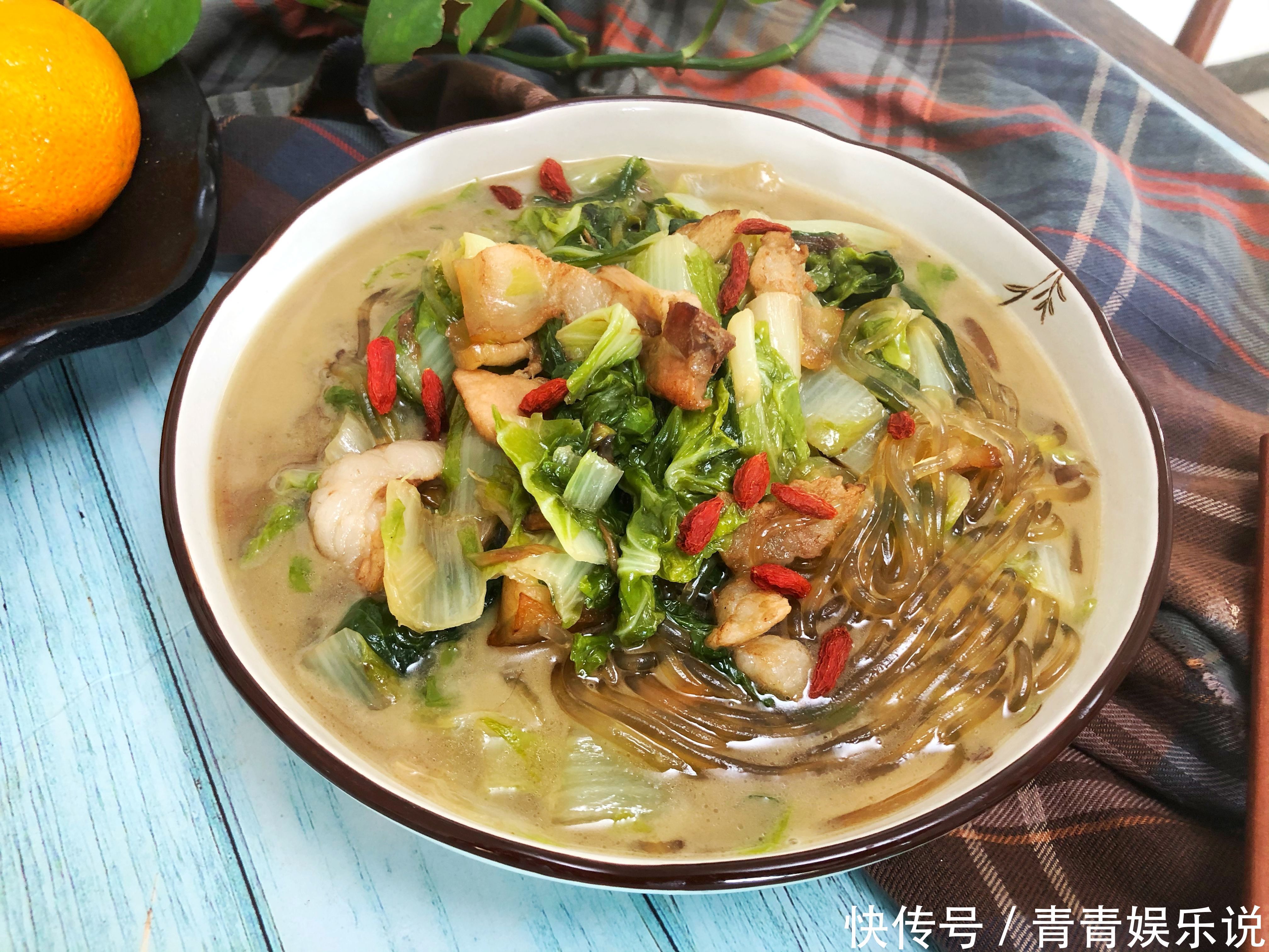 大白菜最经典的吃法,20分钟炖1锅,1人1碗,吃着太过瘾了!