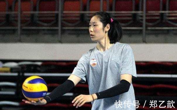 蔡斌|恭喜李盈莹!女排小将获国家队重用,公开新身份,蔡斌激动,冲冠