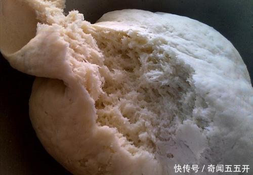 蓬松暄软|发面根本用不到酵母,面点师教我一招,快速发满一大盆,先收藏了