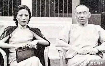 张汉举|杜月笙的忘年之恋,却远比年轻人的言情蜜语、耳鬓厮磨温暖