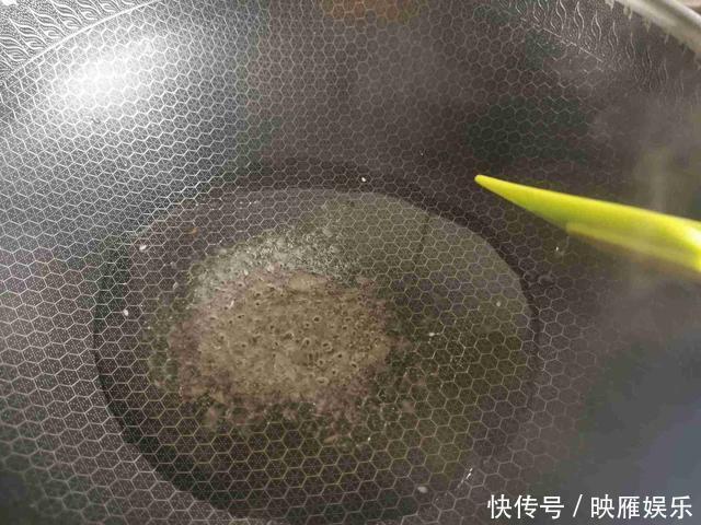 每天拿它当零食吃,健脑益智缓解疲劳,还能乌发润肤,9成人不懂