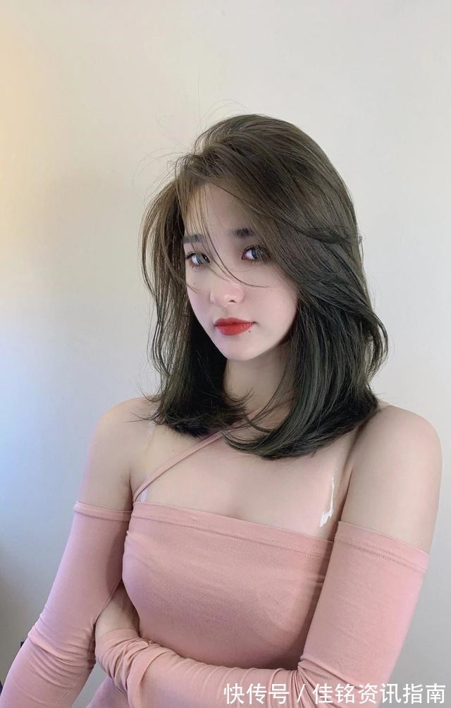 波波头 羊毛卷已过时,22款当下流行发型送给大家,直接剪就对了!