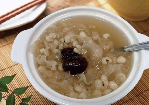 人到中年，常吃几种食物，美容养颜，排毒抗衰，延年益寿