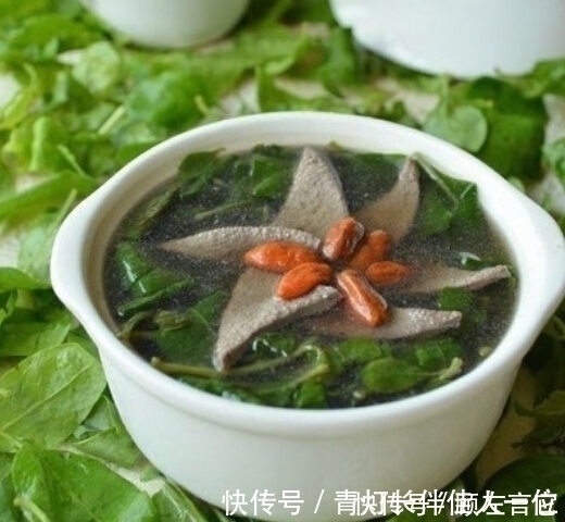 烙鸡蛋饼|有钱没钱,冬天都要常吃此物,养肝明目,软化血管,身体棒!