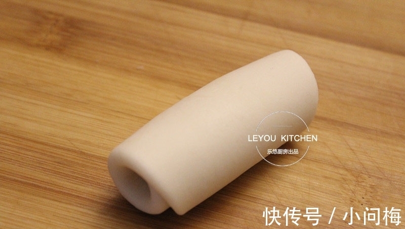 馅料|每年中秋都会做的月饼,咬一口,满手满嘴都是酥皮,比买的还香