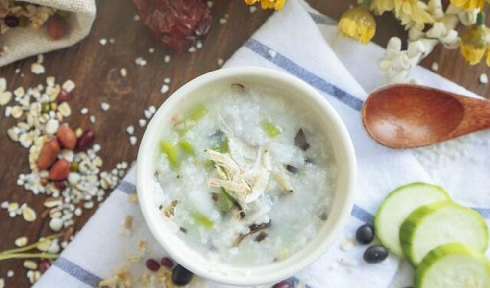 纯牛奶|专家早餐不能只喝粥,常见“搭配”也伤胃,想长个要坚持原则