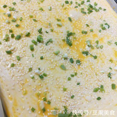 海绵宝宝|#我的养生日常-远离秋燥#海绵宝宝造型方块面包片