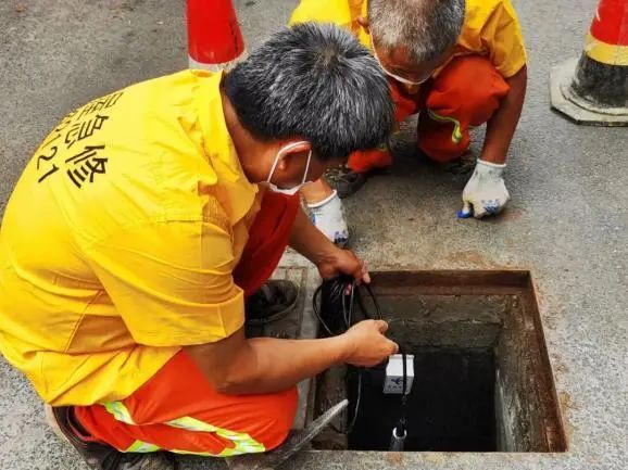 及时锁定积水点、建筑物安全隐患，这个“智慧大脑”欲与台风赛跑|全力以赴 迎战“烟花”| 一网统管