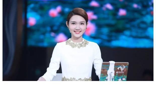 歌会|还记得主持人龙洋吗，她有啥实力，可以去春晚当主持？
