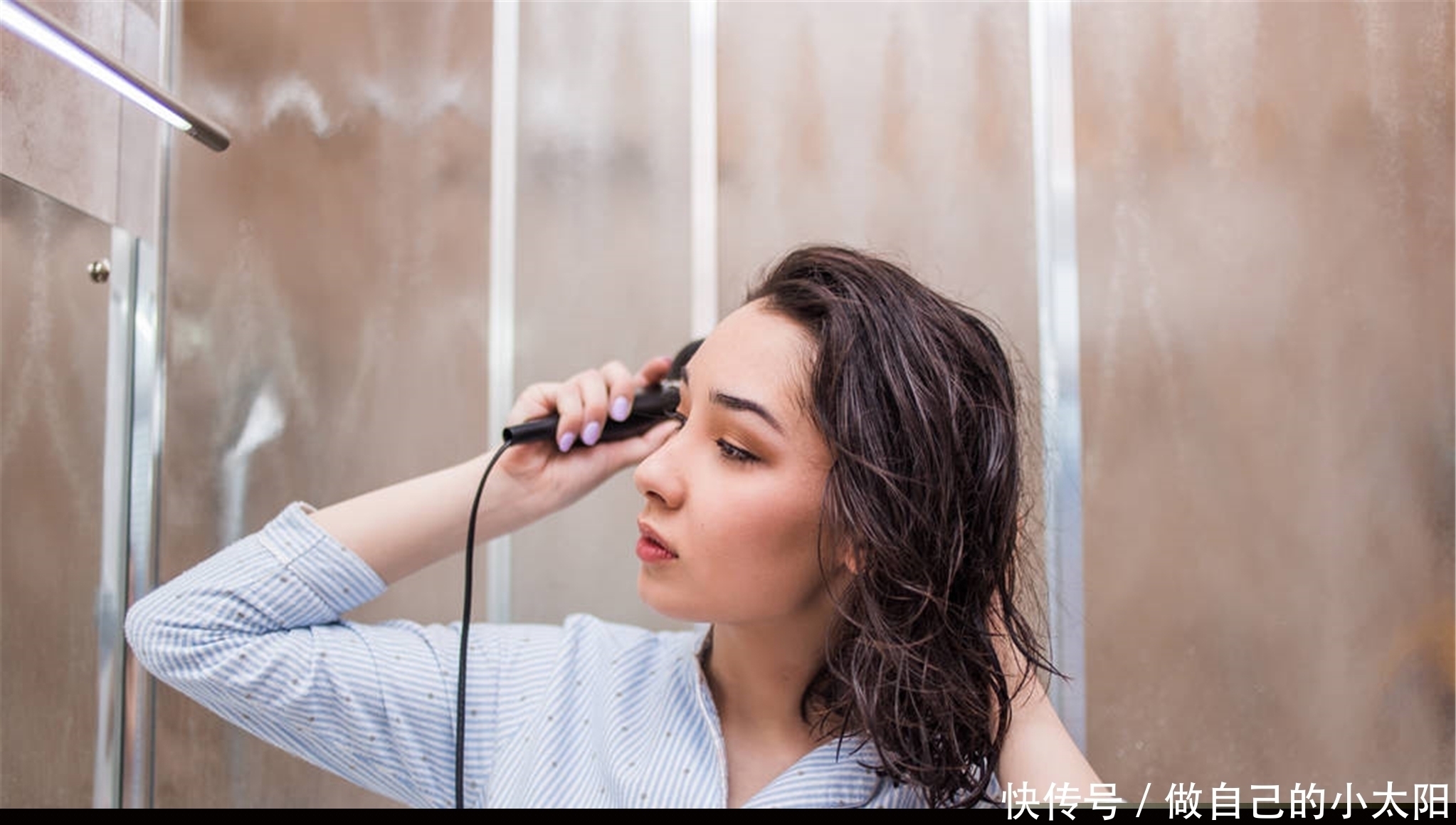 固色|染发后担心掉色太快?可以这样打理,锁色护发两不误!