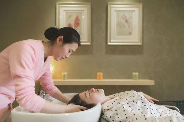 吹风|宝妈建议:想要远离“月子病”,花钱不是关键,捂好几处更重要