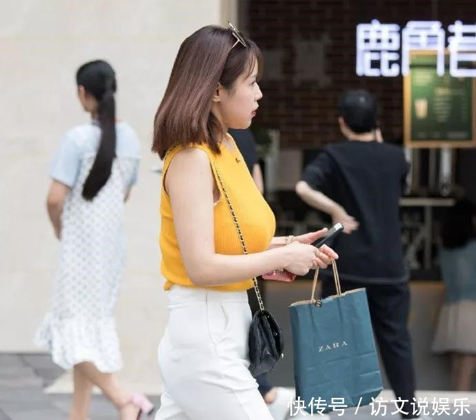 时尚|街拍时尚高跟鞋魅力时尚,穿出都市女性的成熟与气质