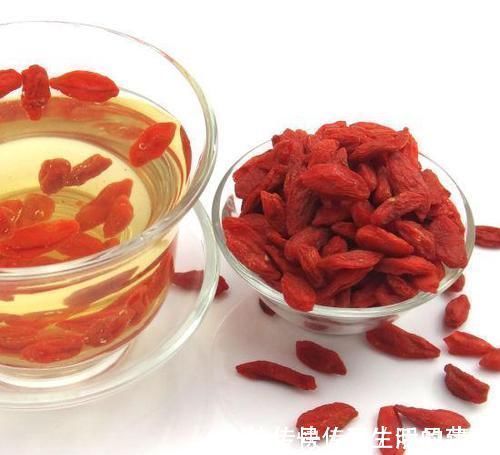 凌晨|睡觉时总在凌晨三四点醒来,再难入睡?4个办法帮助改善失眠