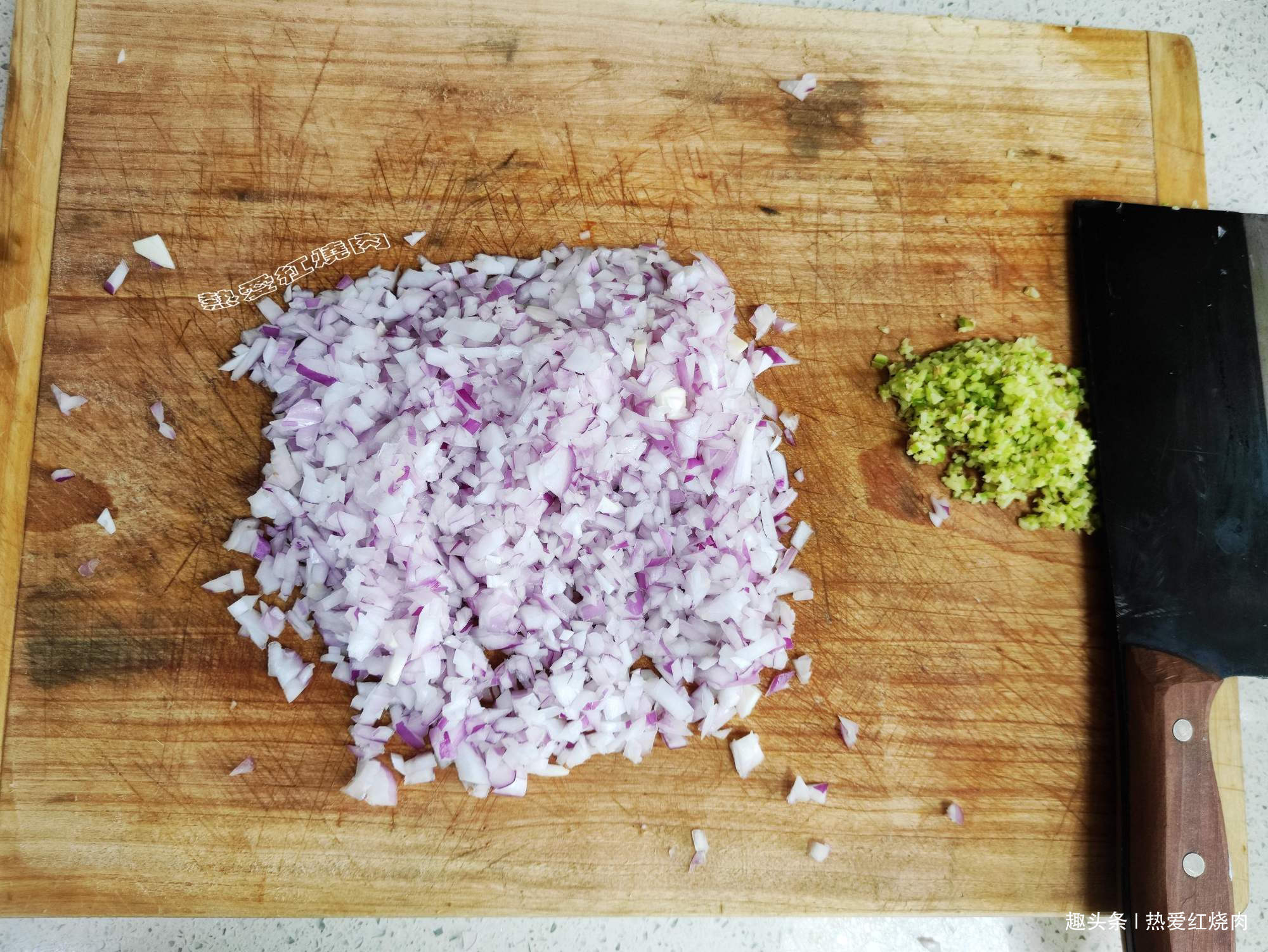 肉馅儿|包子总是捏不好，干脆放弃改做它吧！一准又白又胖又暄腾还格外香