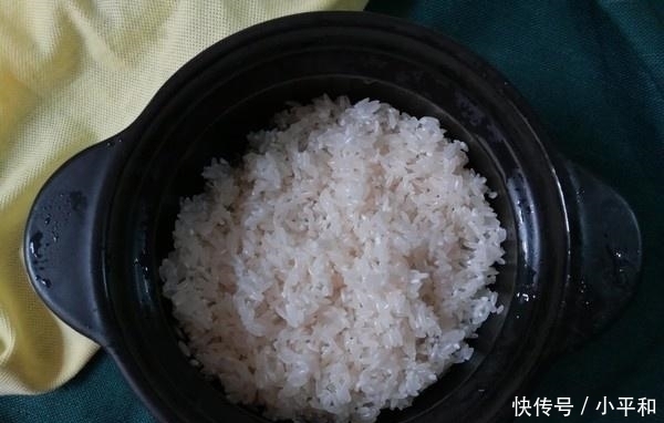 米饭|煮饭就是米加水怪不得不好吃,教你3招,想把饭煮难吃都不容易