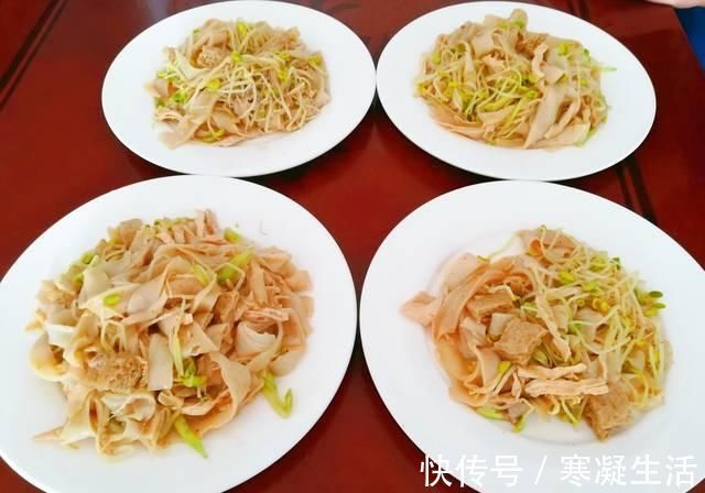 自制凉皮,筋道爽滑,健康无添加第一次制作非常成功,这里有图有详解