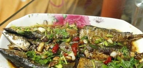 蒜片|这鱼在日本被称为“脑黄金”，国内4元一条没人吃，其实营养超高